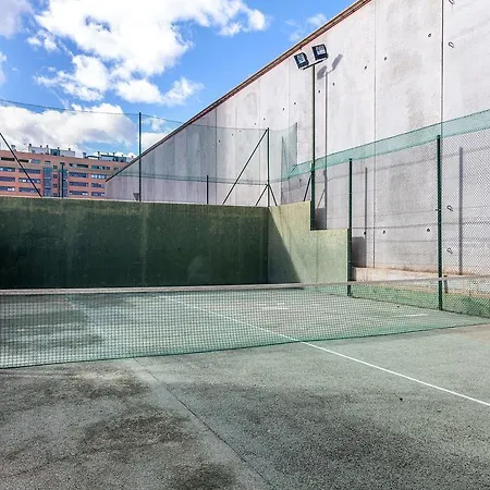 Flat Swim And Paddle Apartment