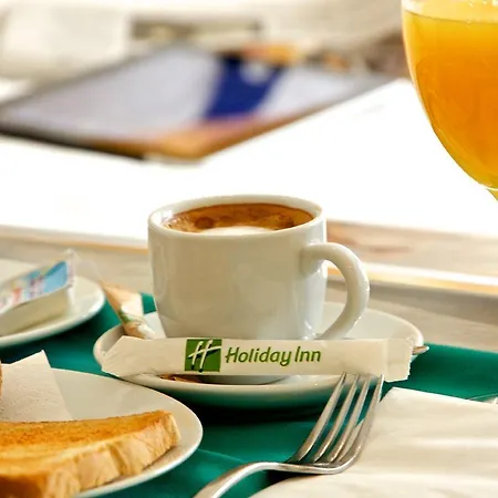 Hotel Alameda Plaza 4*