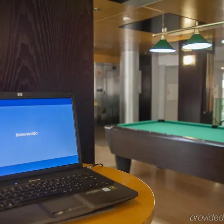 Hotel Alameda Plaza 4*