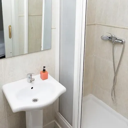 게스트하우스 Nwt Station