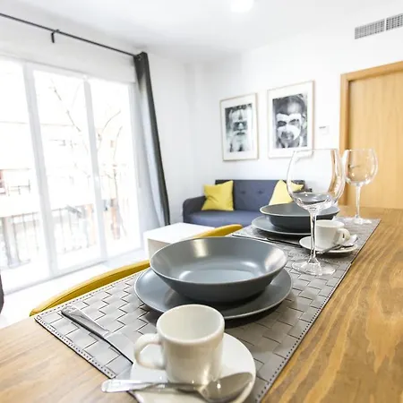 Total Old Luxury Valencia