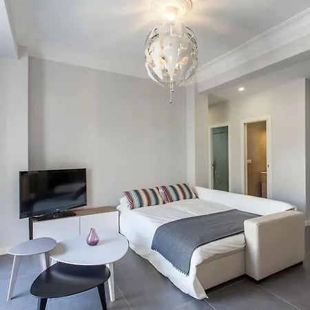 Of Arts And Sciences 1 Lägenhet