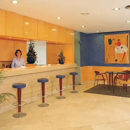 Nh Ciudad De 3*