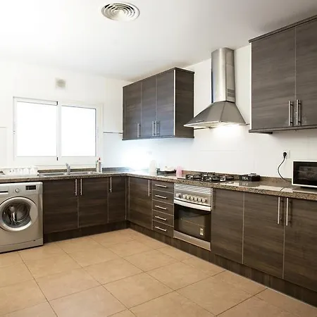 Saint Ferdinand & Breakfast Guest house