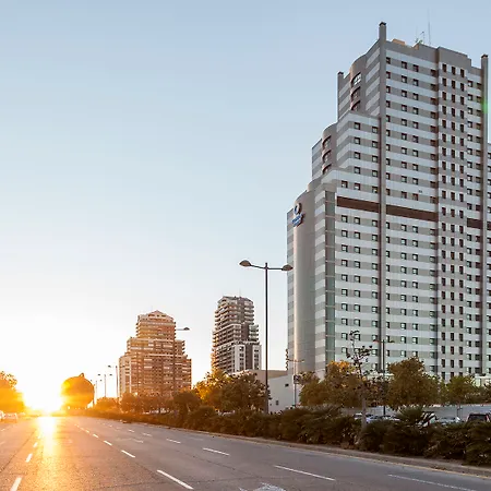 Ilunion 4 4* Valencia