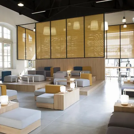 بيت شباب شباب أب فالينسيا