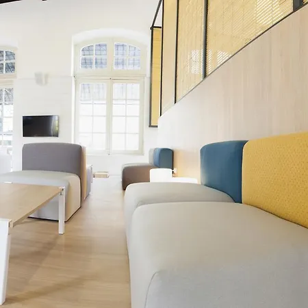 شباب أب فالينسيا