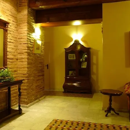 Hotel Ad Hoc Monumental 1881 3*