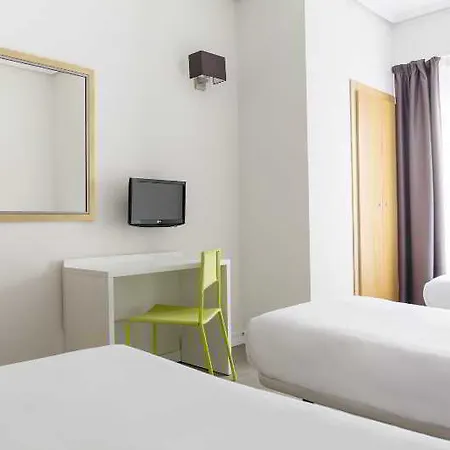 Hotel Sweet Continental 2*