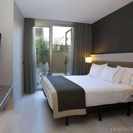 Sh Colon Hotel 4*