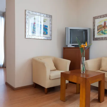 Hotell Dwo 4*