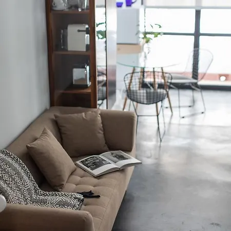 Bubusuites Bed & Breakfast