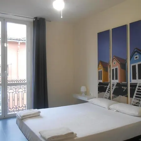 Flats Friends Torres Quart * Valencia
