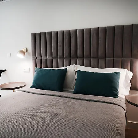 Md Design - Portal Del Real Otel
