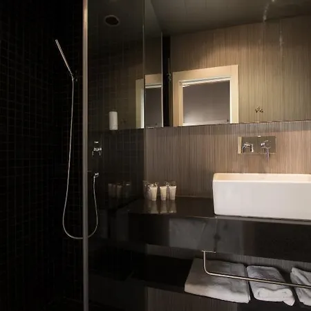 بيت ضيافة Cosy Embajador 2*