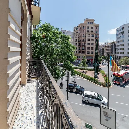 Daire My Loft 4 Gran Via Valensiya
