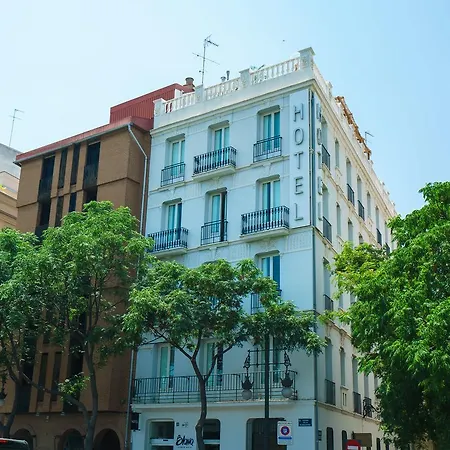Blanq Carmen Hotell