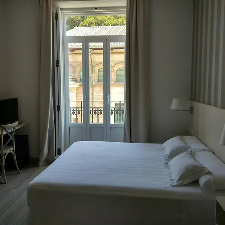 San Lorenzo Boutique Plaza 3*