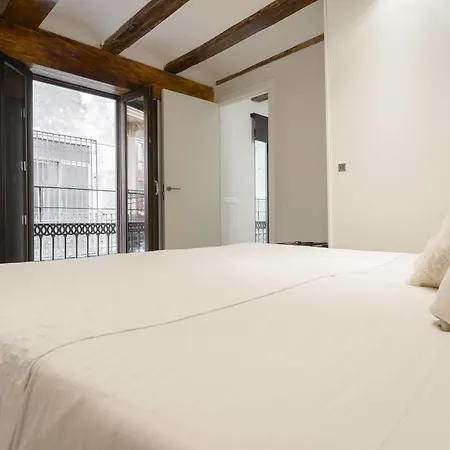 Apartamento Kirei Sombrereria Valencia