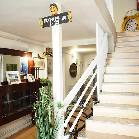 Suits You: Adults-only Centro Historico With Auto Check-in 2*