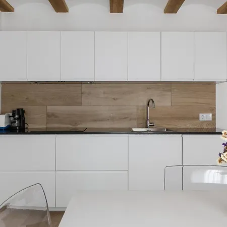 아파트 Apartup L' Almoina *