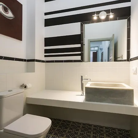 Apartup Central Market Iii *