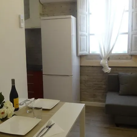 By Eric Olsan Apartamento Valencia