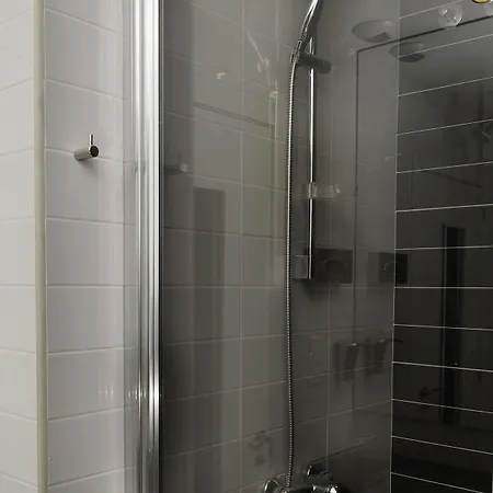 Отель Olympia Universidades 3*