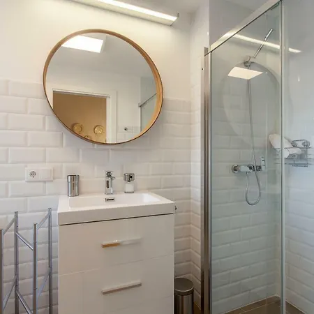 Apartup Rojas Market * Valensiya