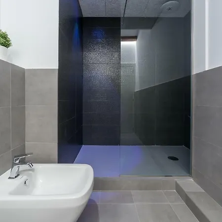 Florit Flats - Cathedral Luxury Terrace Flat 2br 2ba Ac Wifi Appartement