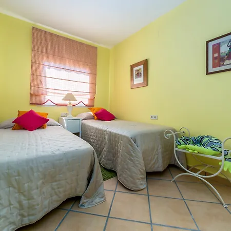 Travel Habitat Casa Perellonet