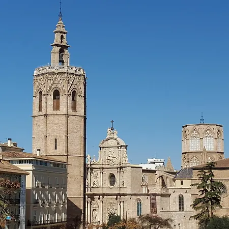 Maragata Plaza Reina Appartement Valencia