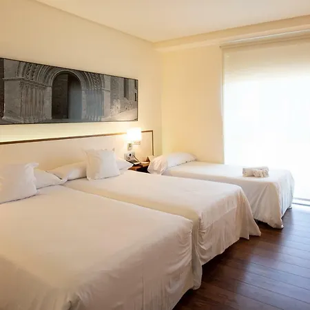 Primus Otel 4*