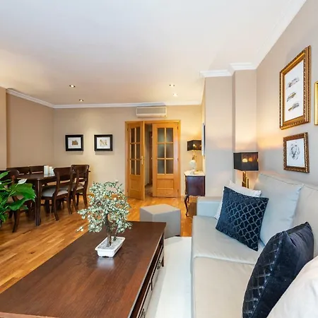 Md Abastos Center Valencia