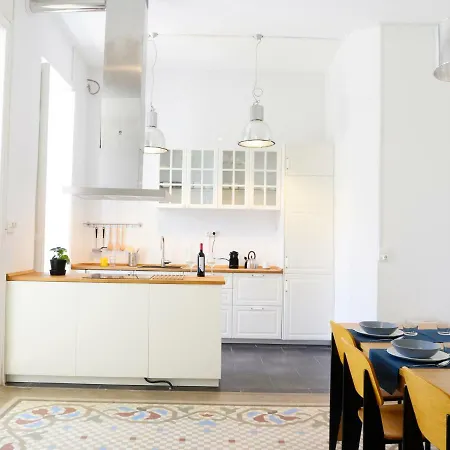 Hall Correos Appartement