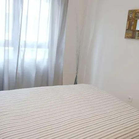 En La Ciudad De Ciencias بيت للعطل *