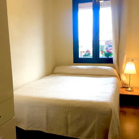 Sun @ Arts & Sciences + Parking Appartement *