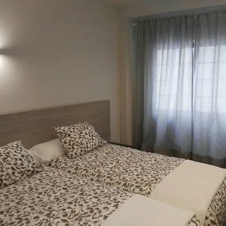 Edificio Tiziano Mercado * Valence