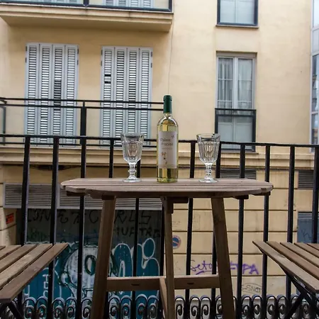 Piso En Barrio Del Carmen Cerca De Plaza Virgen Apartman
