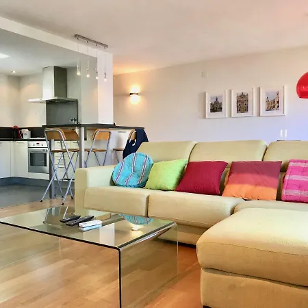 公寓 Warhol Apartment. Free Wifi 5g. *