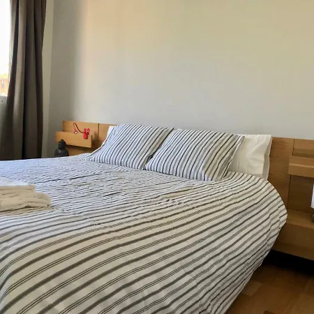 公寓 Warhol Apartment. Free Wifi 5g.