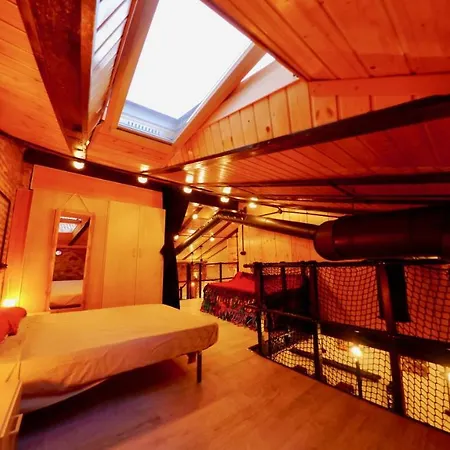 Old Fisherman's House In Malvarrosa Apartment