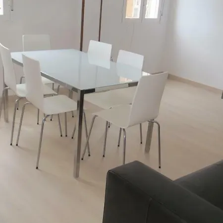 City Apartment *