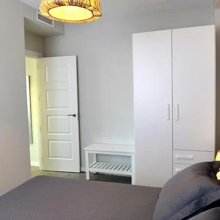 Apartman Precioso Junto Ciudad De Las Ciencias, Puerto Y Playas *