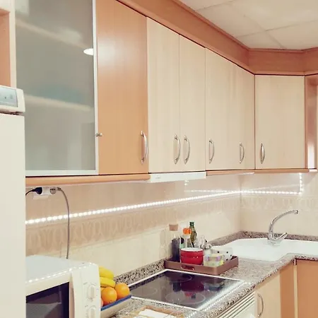 Apartamento In With Wifi + Parking. *