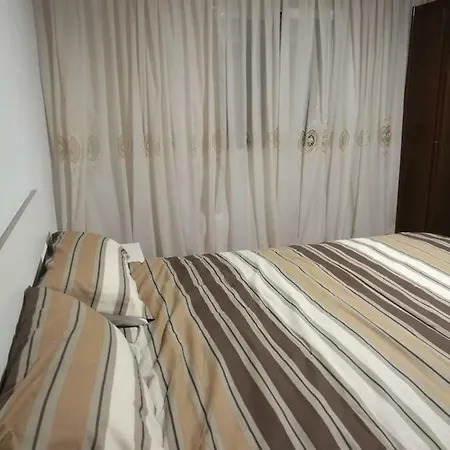 8 Carrer De Lanzarote شقة فالنسيا