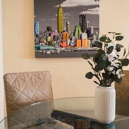 Апартаменты Florit Flats - Cozy 2 Bedroom By The Of Arts And Science Валенсия