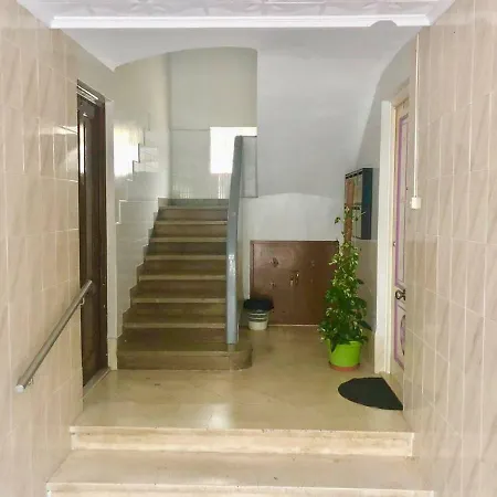 Cozy In Valencia! Wi-fi ! Apartment *