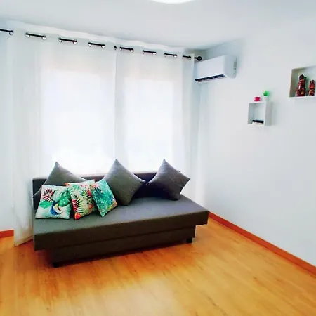 On-line Luxury Apart Sollana 6, Free Wi-fi *