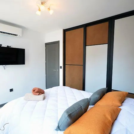 Casita En El Cabanal Con Patio ולנסיה